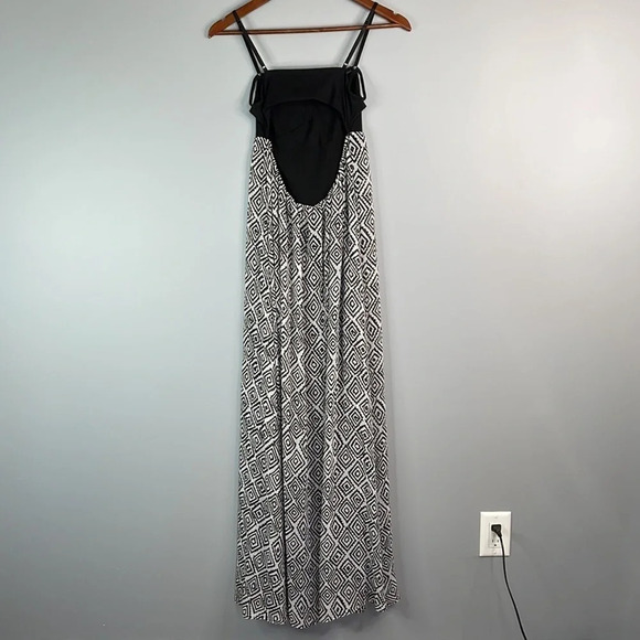 VOLCOM Playa Maxi Dress Open Back Black White Print Fit Bodice Beachy Boho XS - Picture 7 of 11
